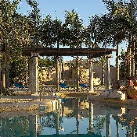 Vila Domilu 4*